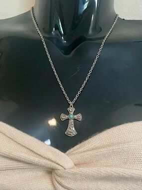Silver Tone Filigree Cross Pendant Necklace with Faux Turquoise Accent NWOT